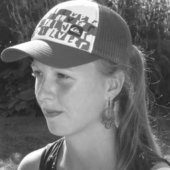 Barbara Van den Bunder