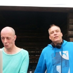 Feier-Leiter vs Pee Wee