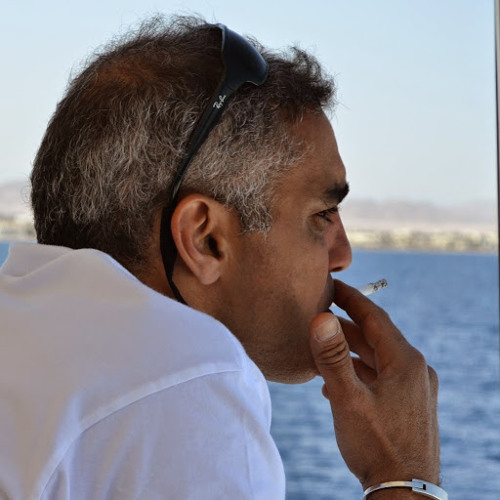 ناظم و مواوايل عراقية