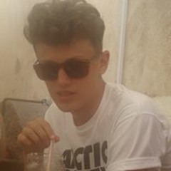 Elliot Jones