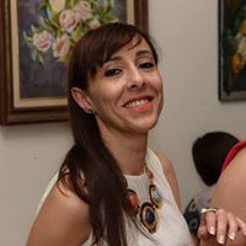 Elizabeth Pessegueiro’s avatar