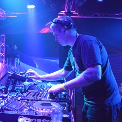 Simon Poyser DJ
