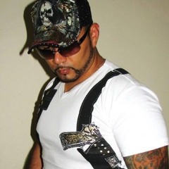 Iszinovic Macchiarulo