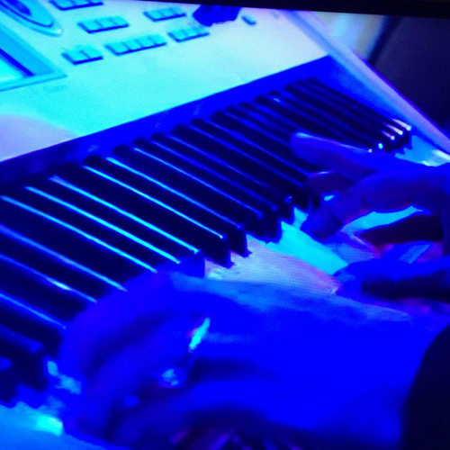 UB40 - Kiss and Say Goodbye - Live in Wales 2006