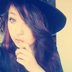 Lisa StonedinParadise