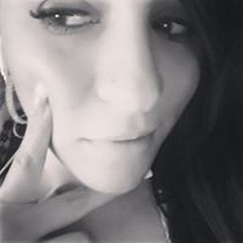 Maria D Lourdes’s avatar