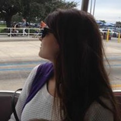 Maria Laura Campos Costa