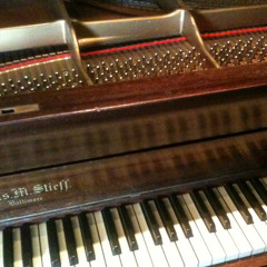 PianoTweets