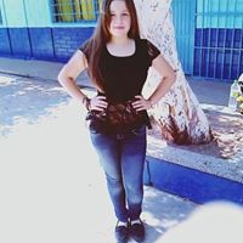 Ana Robles’s avatar