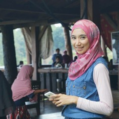 Putri Yunitasari