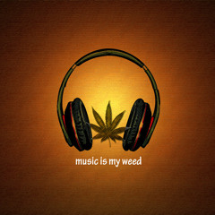 UP.UNDER_THE.TREE podcast