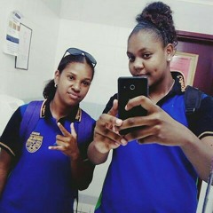 marqie_reka
