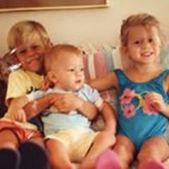 Julie Taylor Dickinson