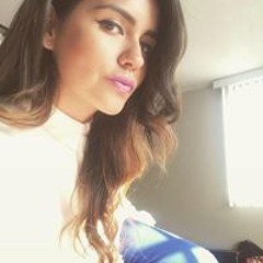 Analy Castillo