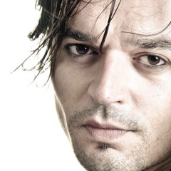 VV - Akamaradara Studio