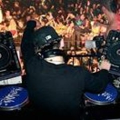 Aron Van Schaijk DJ-S