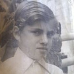 Weebos Zunder - Es Una Zanahoria