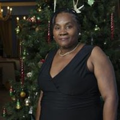 Elizabeth P Richards