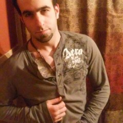 Gus Windsor AK-A MV33