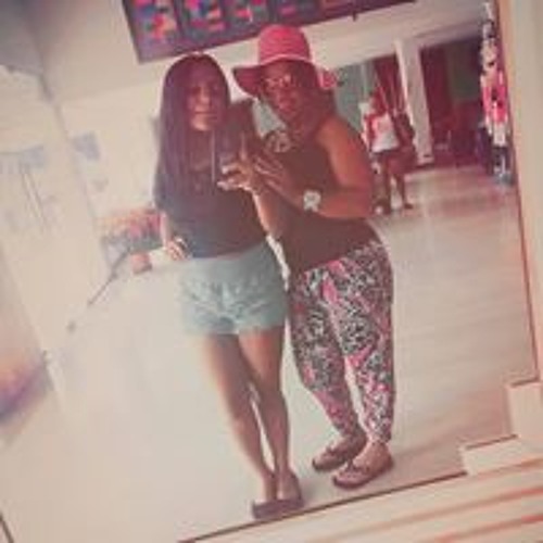 Stream Alejandra Gil music | Listen to songs, albums, playlists for