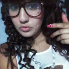 monica_039915