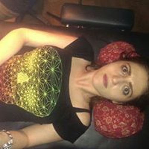 Andreea Irina’s avatar