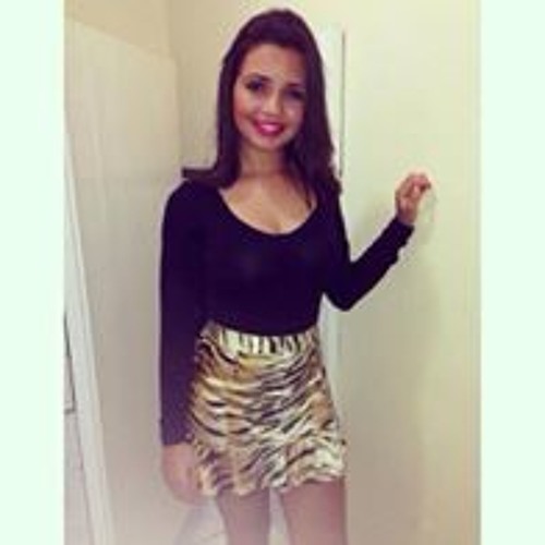 Júlia Carvalho’s avatar