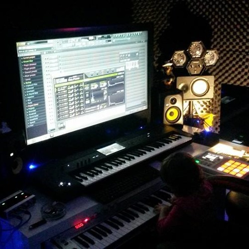 SNIPPET DEC 2013 GUNFIGHT BEATZ