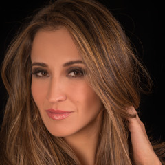 Alejandra de la fuente