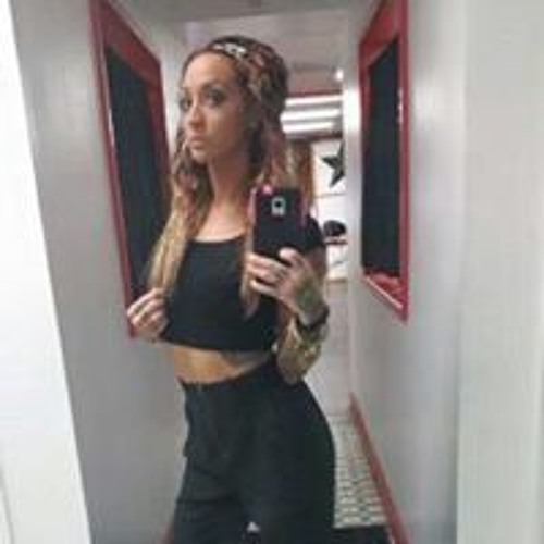 Danielle Deyo’s avatar