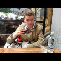 Vebjørn Ljones Karlsen