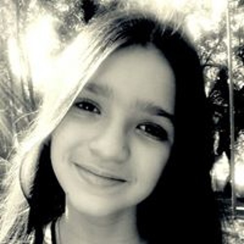 Yasmin Ladeia’s avatar