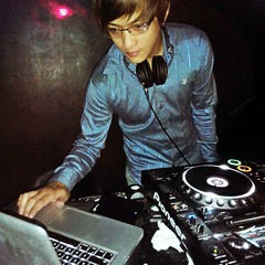 Rowil Van Yao Sanggayan