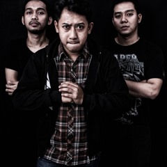 Distory - Pesawat Tempur (Iwan Fals Cover)