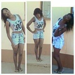 Candy-babe Emily Shileka