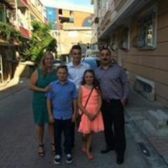 Alexandra Oezen Yilmaz