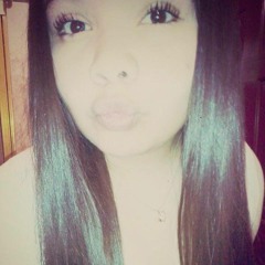 Yesenia Hernández 61