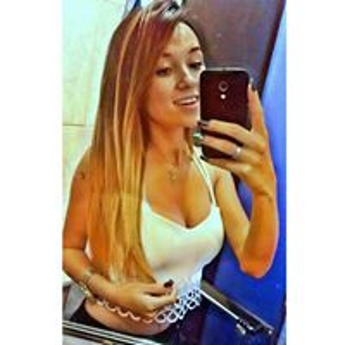 Alice Bicalho’s avatar