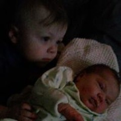 Burgundy Lynn Tessen