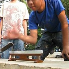 Alief Play FingerBoard