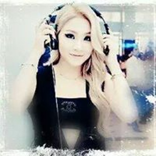 Isabelle Nascimento’s avatar