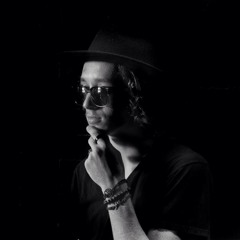 801_Lucid