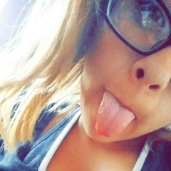 Paola Andrea Valdivia