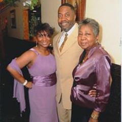 Derrick Bogar