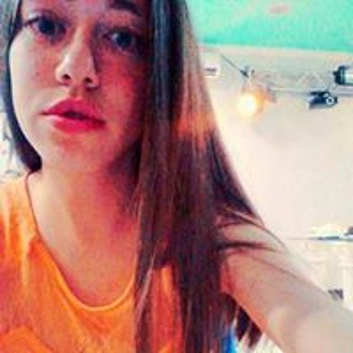 Lucia Amarillo’s avatar