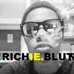 YoungRichie Blunt