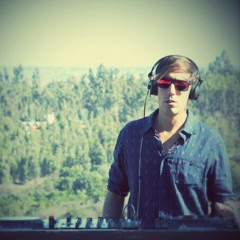Dj Gonzalo Mora