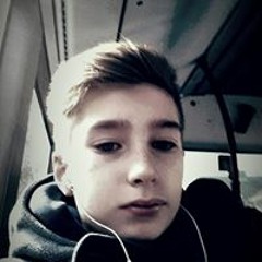 aka der junge mit den nikes