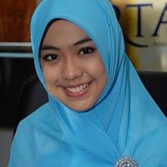 Dini Kurnia