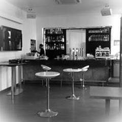 Modernartcafe Jeremy